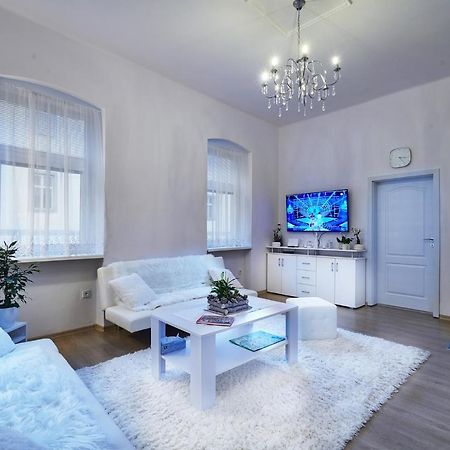 Apartmán BB centrum Banská Bystrica Exterior foto