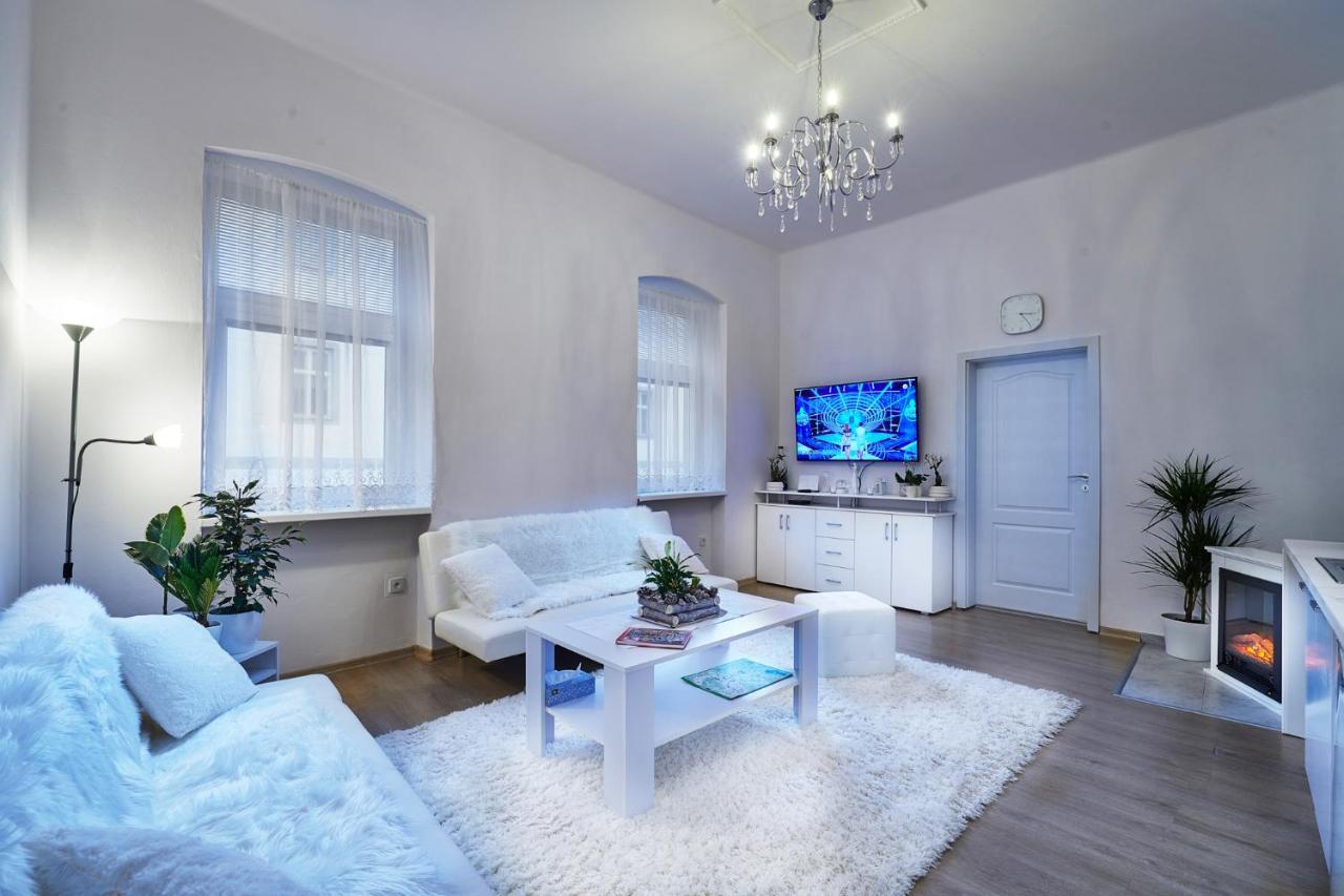 Apartmán BB centrum Banská Bystrica Exterior foto
